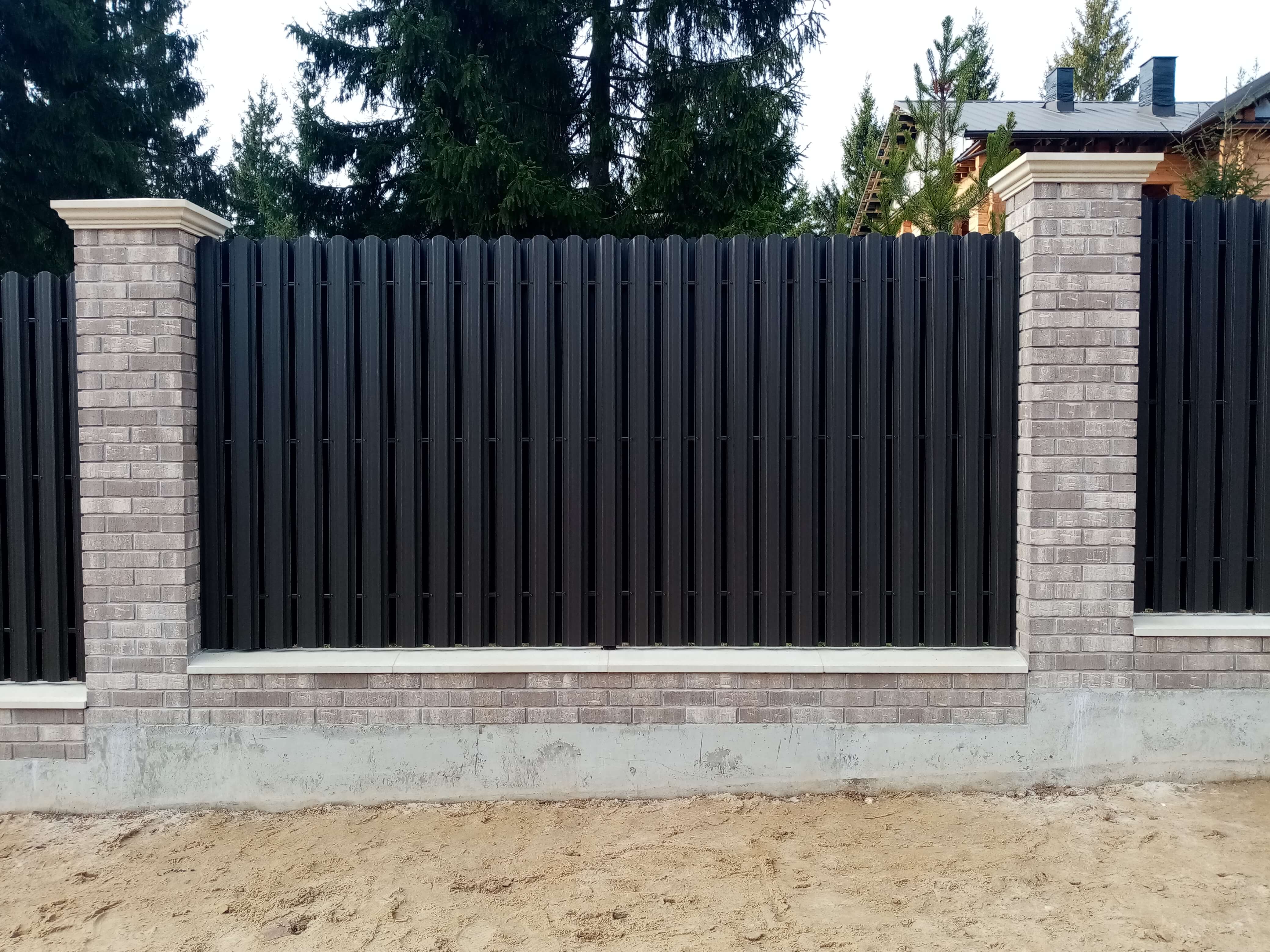 Забор монолит бетон очистка кирпича от цементных растворов